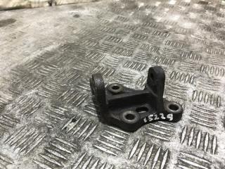 Фото запчасти кронштейн гидроусилителя Toyota Chaser 1998 контрактная запчасть Запчасть кронштейн гидроусилителя Toyota Chaser 1998