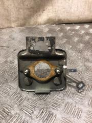 Кронштейн главного тормозного цилиндра Lexus RX400H 2008 контрактная Кронштейн главного тормозного цилиндра Lexus RX400H 2008