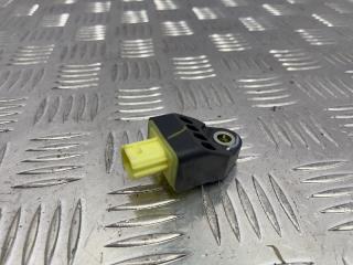 Датчик airbag задний Toyota Camry 2011