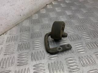 Запчасть крепление глушителя Toyota Camry 2007