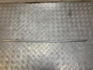 Запчасть молдинг стекла задний левый Toyota Corolla 2006