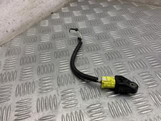 Датчик airbag передний Toyota Camry 2011