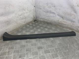 Запчасть накладка порога внутренняя передняя левая Pontiac Vibe 2003