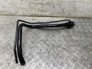 Горловина топливного бака Toyota Camry 2005