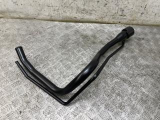 Горловина топливного бака Toyota Camry 2005