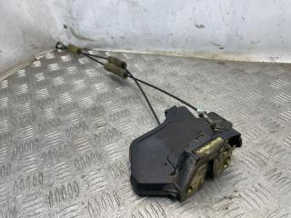 Замок двери задний правый Toyota Camry 2004