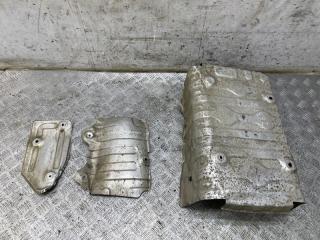 Фото запчасти экран тепловой Toyota Mark 2 2004 контрактная запчасть Запчасть экран тепловой Toyota Mark 2 2004