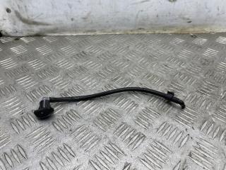 Запчасть форсунка омывателя задняя Pontiac Vibe 2005