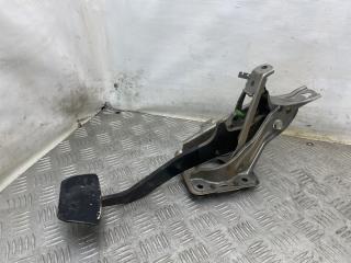 Фото запчасти педаль тормоза Toyota Camry 2004 контрактная запчасть Запчасть педаль тормоза Toyota Camry 2004