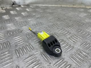 Датчик airbag задний Toyota Camry 2011