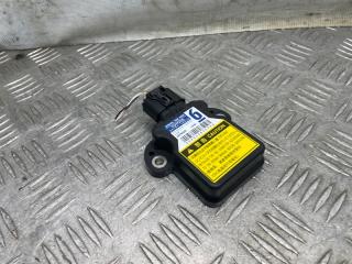 Запчасть датчик ускорения Toyota Camry 2011