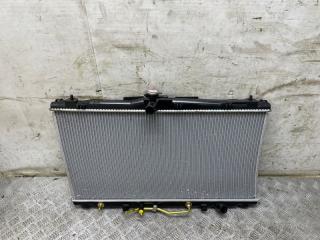 Радиатор охлаждения двигателя Toyota Camry 2014