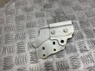 Кронштейн крыла передний левый Toyota Camry 2008