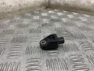 Датчик airbag передний Toyota Camry 2010