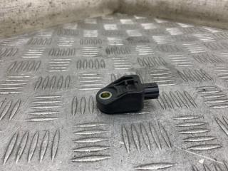 Датчик airbag передний Toyota Camry 2010