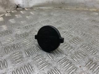 Фото запчасти крышка бачка гидроусилителя Lexus RX350 2006 контрактная запчасть Запчасть крышка бачка гидроусилителя Lexus RX350 2006