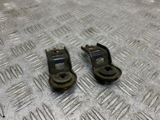 Запчасть крепление радиатора Toyota Corolla 2005