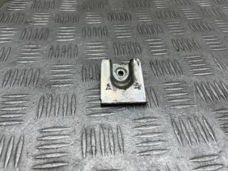 Кронштейн расширительного бачка Toyota Camry 2010