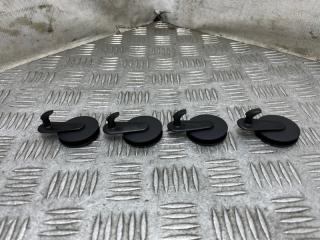 Клипса крепления коврика Lexus