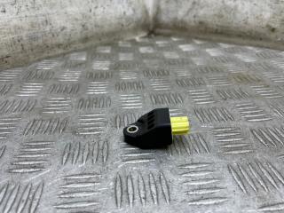 Датчик airbag Toyota Camry 2010