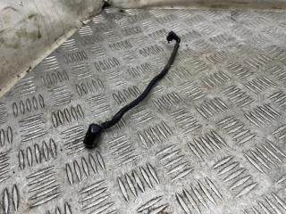 Запчасть форсунка омывателя задняя Pontiac Vibe 2005