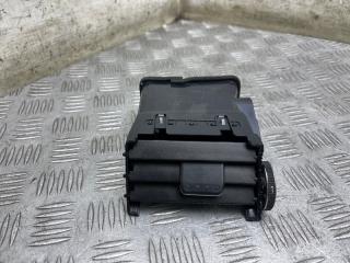 Дефлектор воздушный левый Toyota Camry 2012