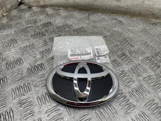 Эмблема Toyota Camry 2008