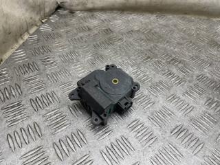 Моторчик заслонки печки Toyota Camry 2012