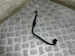 Запчасть форсунка омывателя задняя Pontiac Vibe 2005