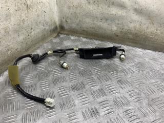 Кнопка открывания багажника Nissan X-TRAIL 2007