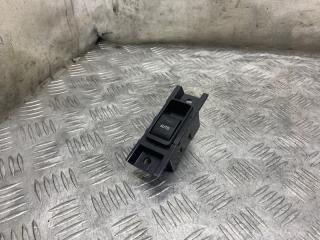 Фото запчасти кнопка стеклоподъемника задняя левая Toyota Land Cruiser Prado 2017 контрактная запчасть Запчасть кнопка стеклоподъемника задняя левая Toyota Land Cruiser Prado 2017