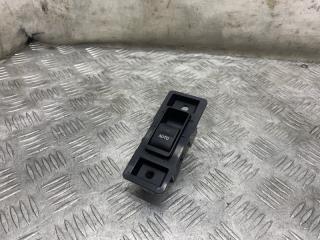 Фото запчасти кнопка стеклоподъемника передняя правая Toyota Land Cruiser Prado 2017 контрактная запчасть Запчасть кнопка стеклоподъемника передняя правая Toyota Land Cruiser Prado 2017