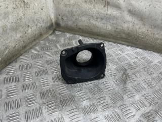 Фото запчасти защита горловины топливного бака Toyota Crown 1998 контрактная запчасть Запчасть защита горловины топливного бака Toyota Crown 1998