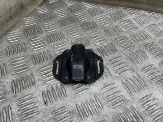 Фото запчасти кронштейн Toyota Camry 2006 контрактная запчасть Запчасть кронштейн Toyota Camry 2006