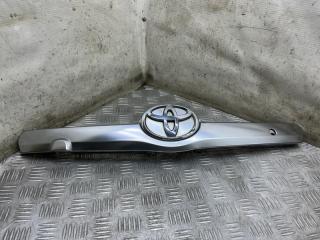Накладка багажника Toyota Camry 2010