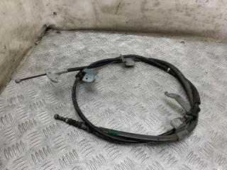 Запчасть трос ручного тормоза левый Toyota Prius 2009