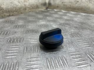 Крышка маслозаливной горловины Toyota Camry 2011