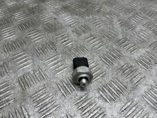 Фото запчасти датчик кондиционера Toyota Avensis 2008 контрактная запчасть Запчасть датчик кондиционера Toyota Avensis 2008