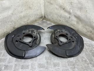 Щит опорный задний Toyota Camry 2012