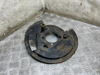 Щит опорный задний левый Toyota Avensis 2004 контрактная Щит опорный задний левый Toyota Avensis 2004