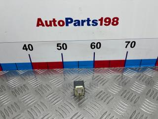 Фото запчасти реле Toyota Camry 2012 контрактная запчасть Запчасть реле Toyota Camry 2012