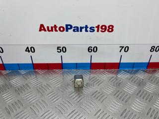 Фото запчасти реле Toyota RAV4 2004 контрактная запчасть Запчасть реле Toyota RAV4 2004