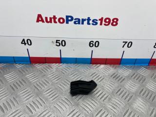 Кронштейн фары Toyota Camry 2010