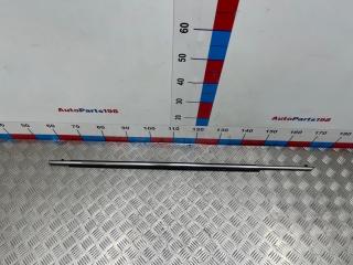 Молдинг стекла передний левый Toyota Camry 2008