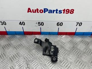 Фото запчасти кронштейн бачка гидроусилителя Toyota Camry 2008 контрактная запчасть Запчасть кронштейн бачка гидроусилителя Toyota Camry 2008