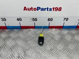 Датчик airbag передний Toyota Camry 2008