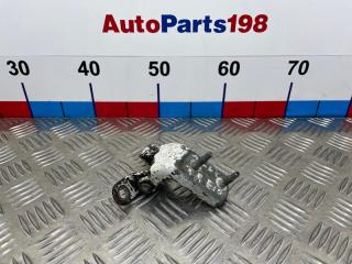 Запчасть петля двери задняя левая Toyota Corolla 1991