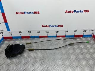 Замок двери задний левый Toyota Camry 2008