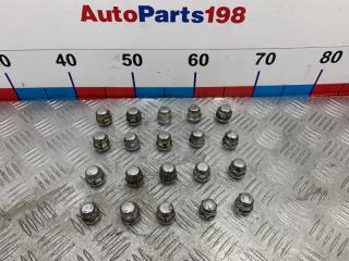 Фото запчасти гайка на колесо Toyota Camry 2008 контрактная запчасть Запчасть гайка на колесо Toyota Camry 2008