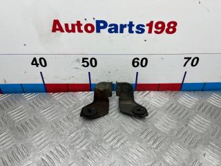 Кронштейн радиатора Nissan X-Trail 2003